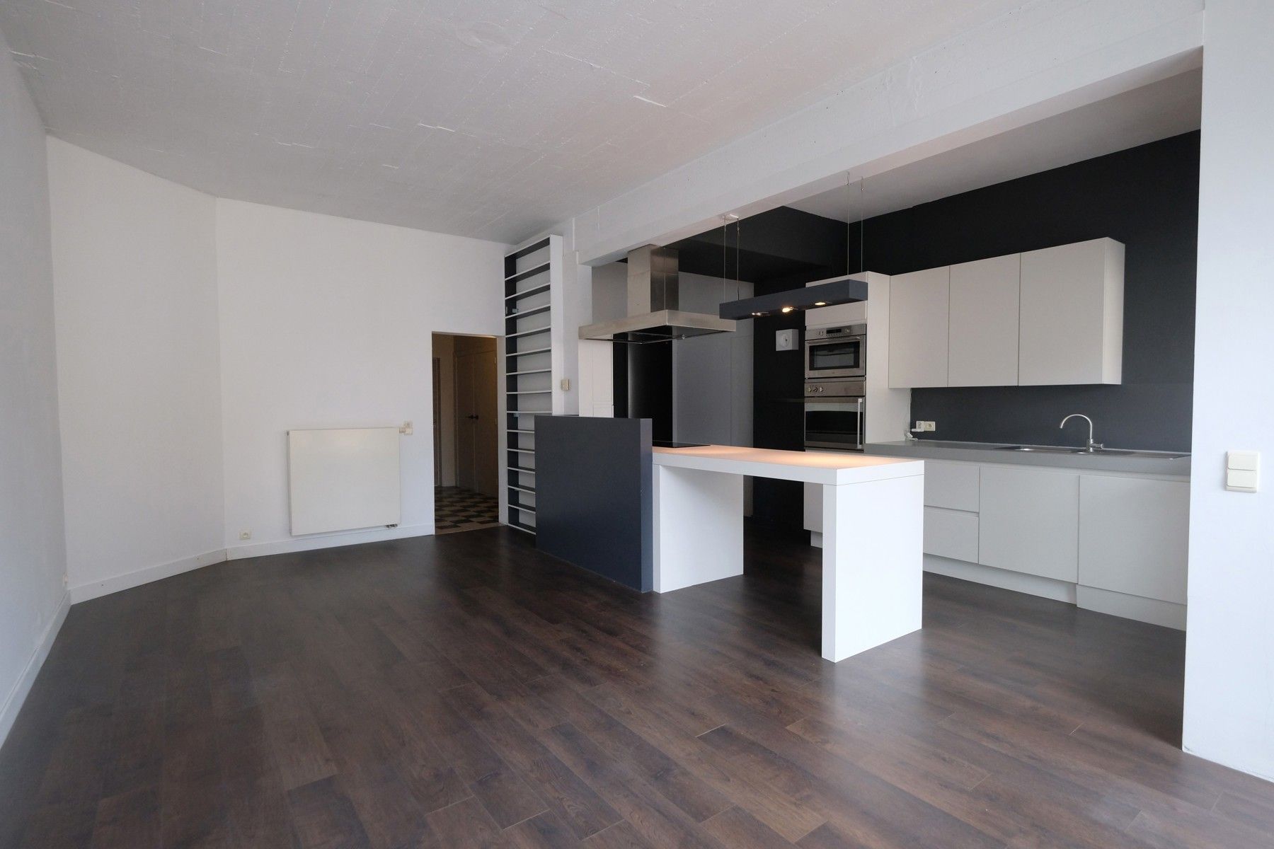 Modern appartement op toplocatie foto {{pictureIndex}}