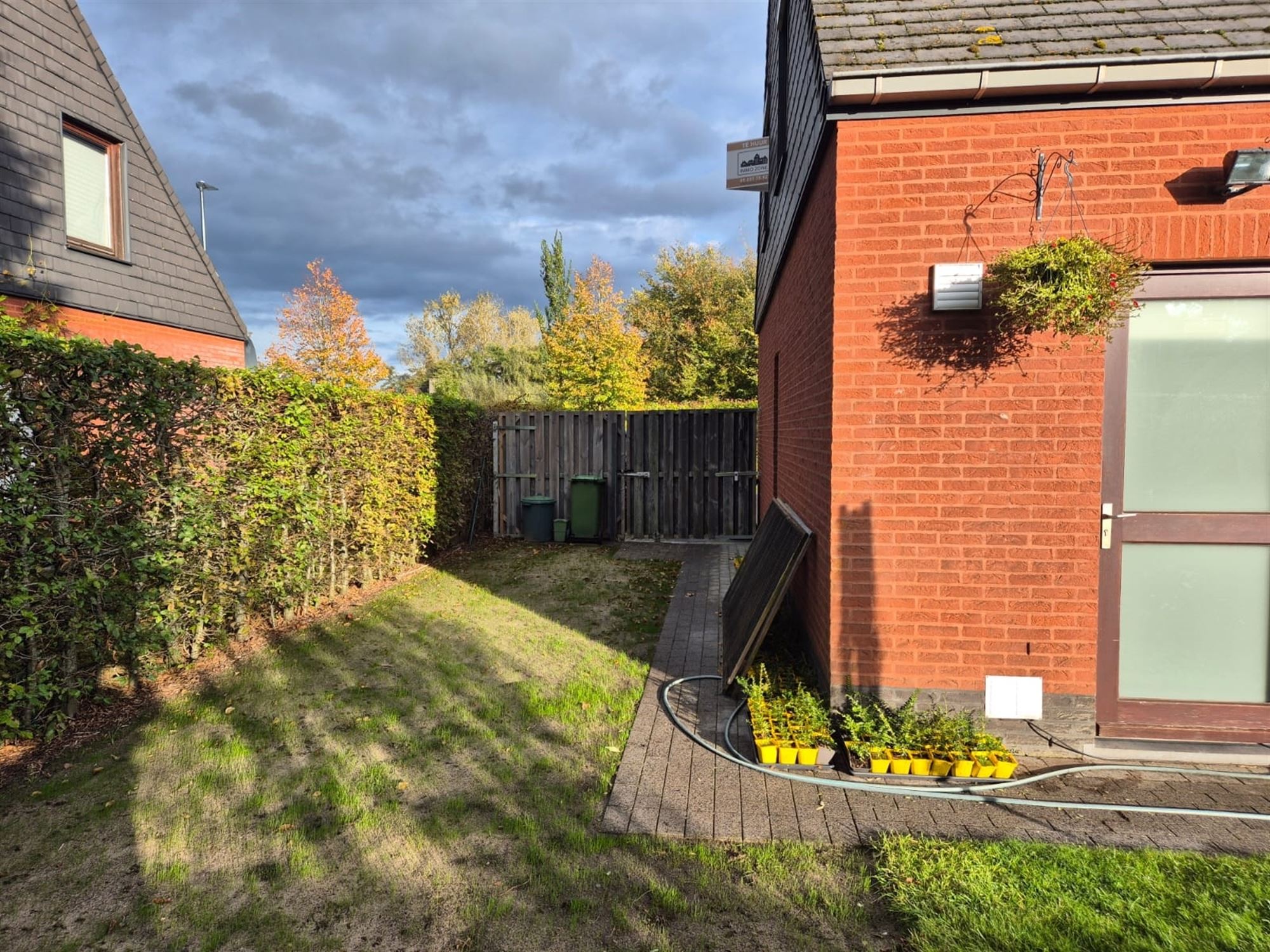 Mooi en rustig gelegen alleenstaande instapklare woning met tuin. foto 17