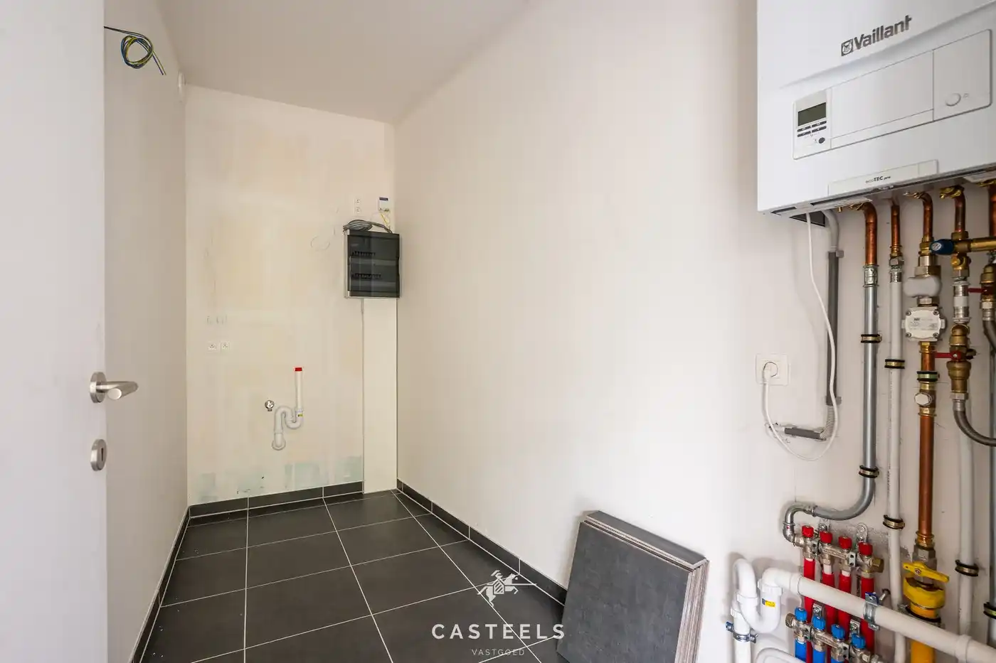 Rustig en lichtrijk appartement met terras in Kluisbergen foto 14
