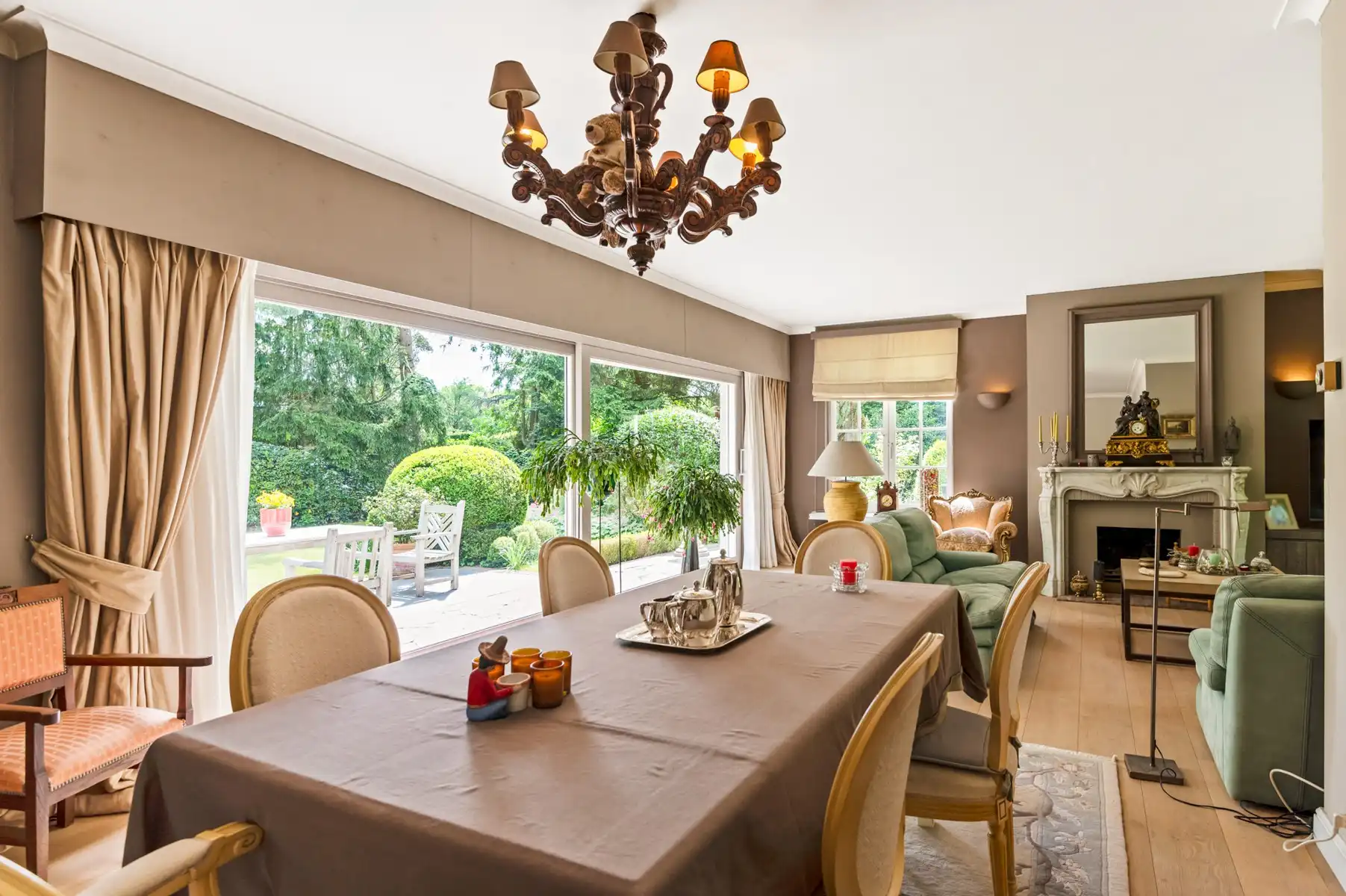 Elegante villa op een uitstekende ligging foto 15