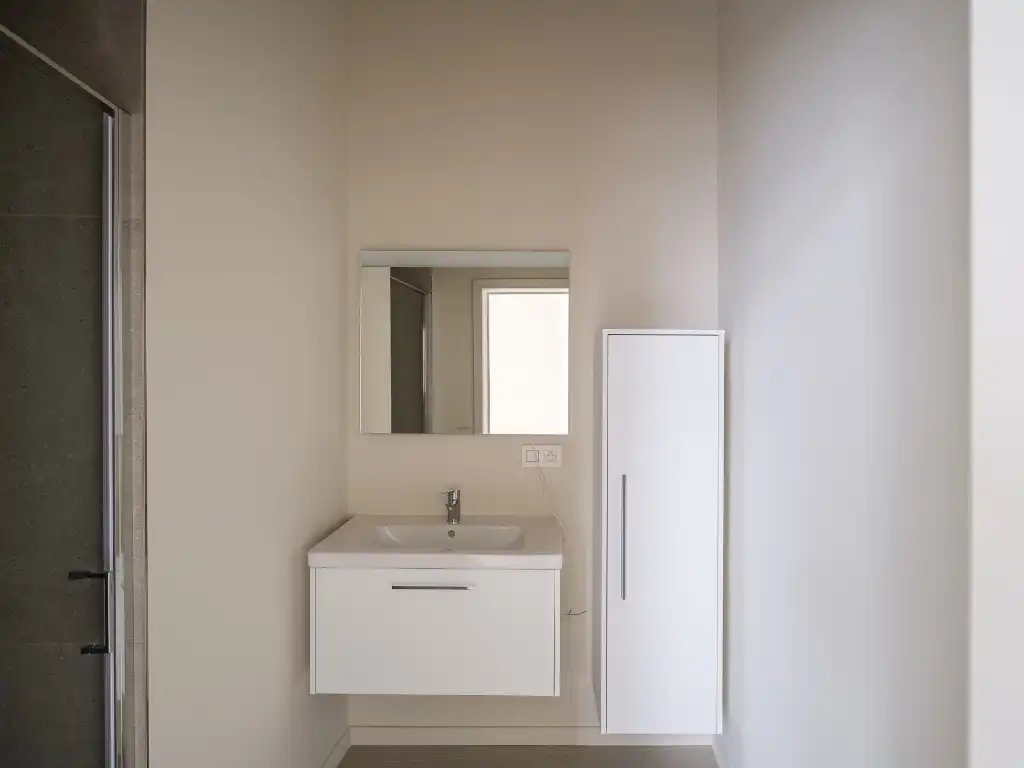 Kwaliteitsvol&nbsp;gerenoveerd appartement nabij de Coupure en het Sint-Elisabeth Begijnhof foto 6