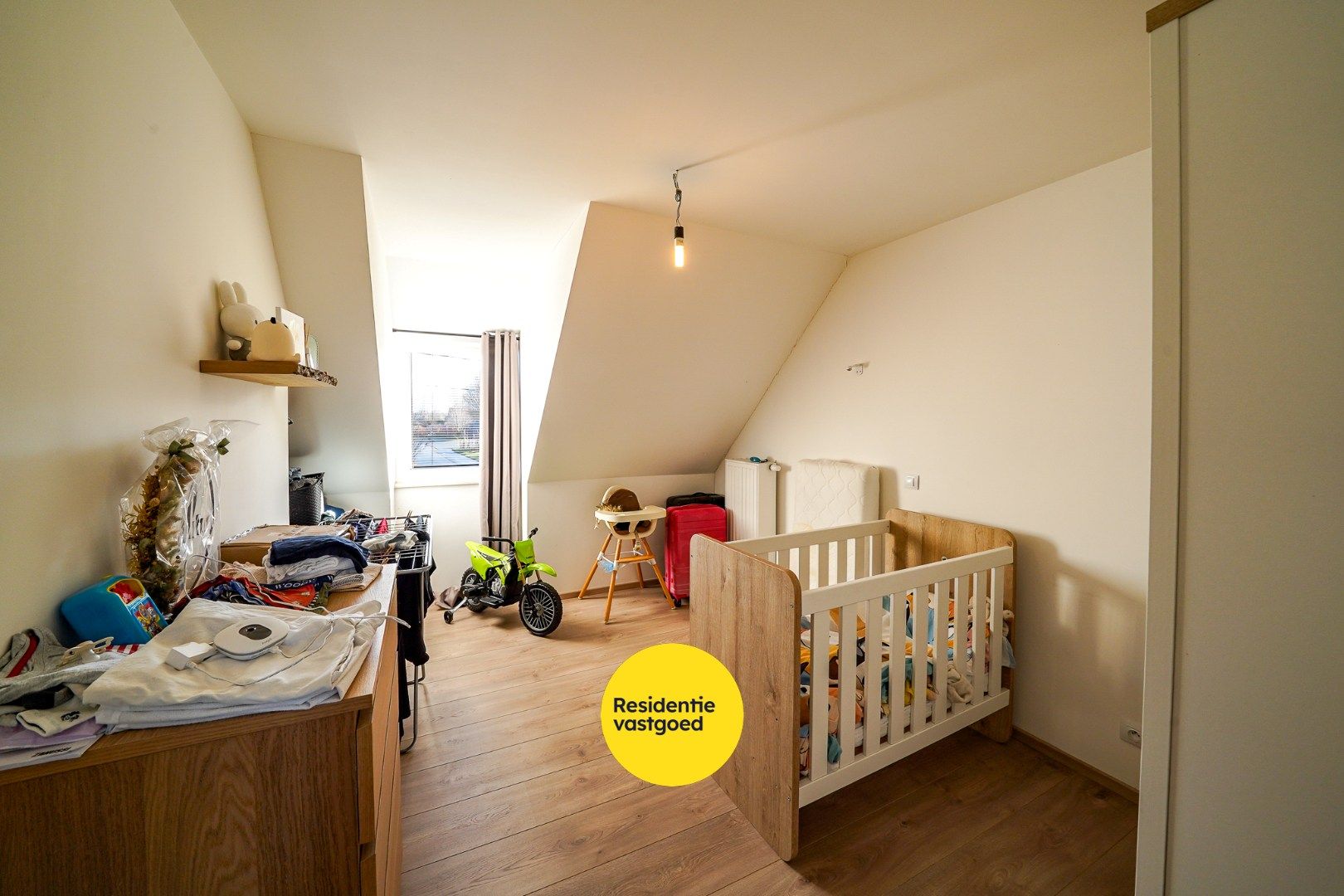 Recente halfopen woning met 4 slaapkamers in Westkerke foto 14