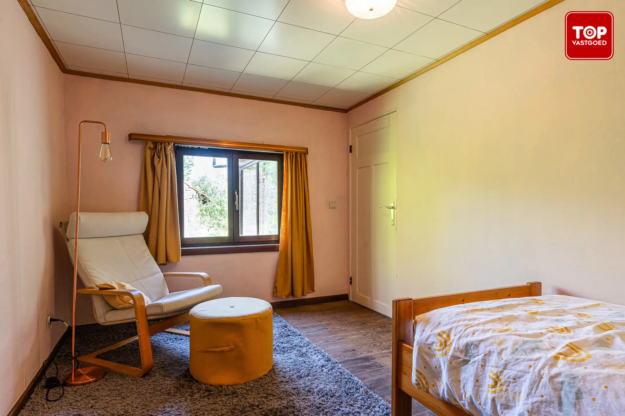 Uitzonderlijk gelegen perceel met totaal te renoveren of herop te bouwen woning.  foto 13