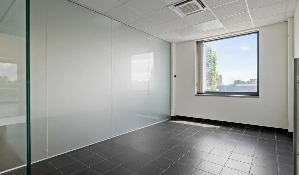 Instapklare kantoren te huur in Link 21 te Herentals foto 6