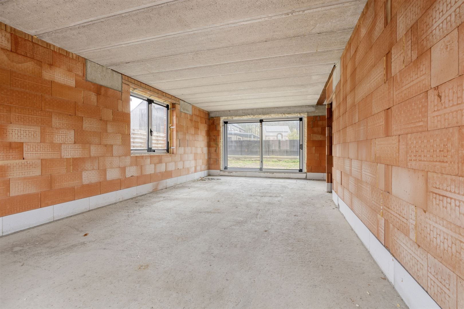 TE KOOP: Halfopen CASCO-nieuwbouwwoning met 4 slaapkamers! foto 4