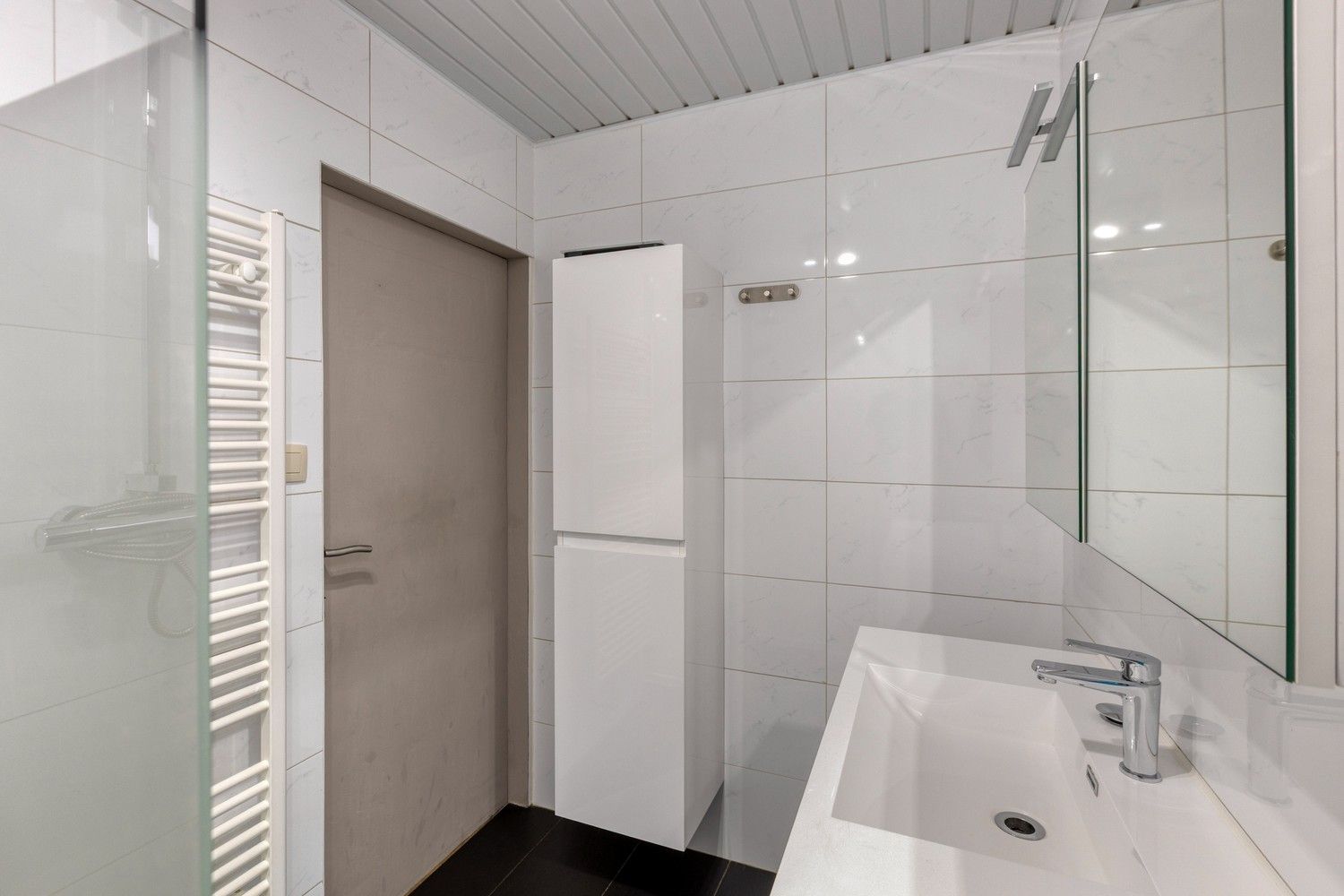 Gezinswoning met drie slaapkamers en veel potentieel in het landelijke Uikhoven (Maasmechelen) foto 20