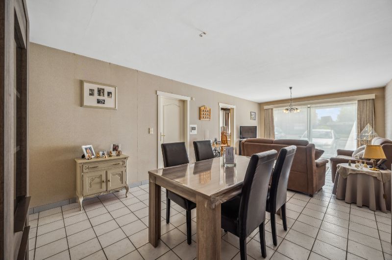 Ruim verhuurd appartement op gelijkvloers foto 2