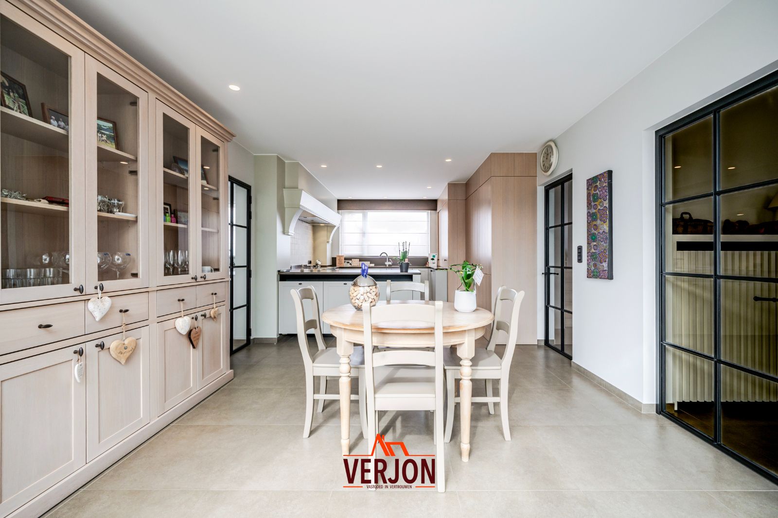 Kijkdag 11/10/2025 tussen 11 en 12 uur! Exclusieve woning met hangaar en luxueuze leefruimtes foto 20