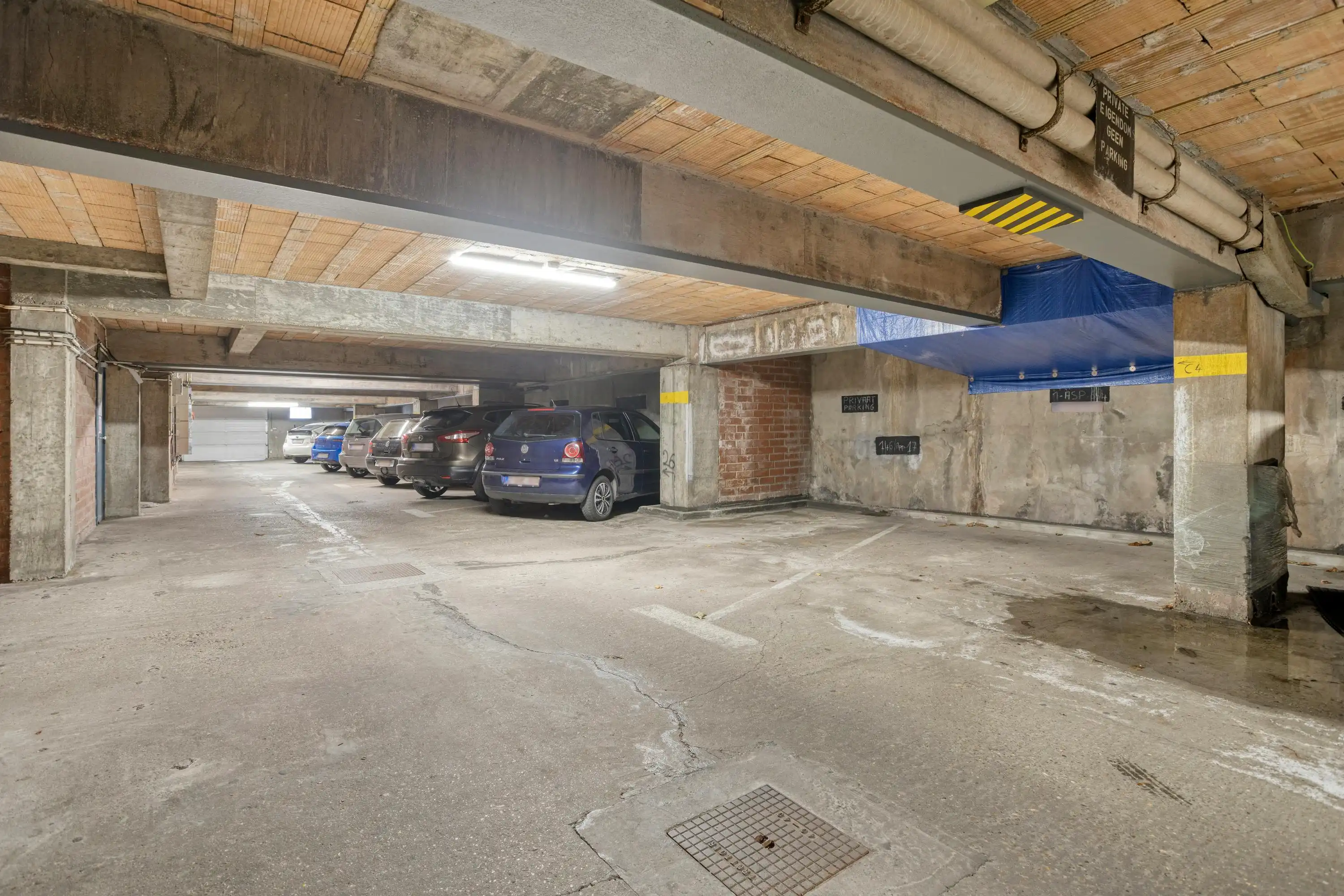Instapklaar en energiezuinig appartement met 3 slaapkamers te Roeselare foto 12