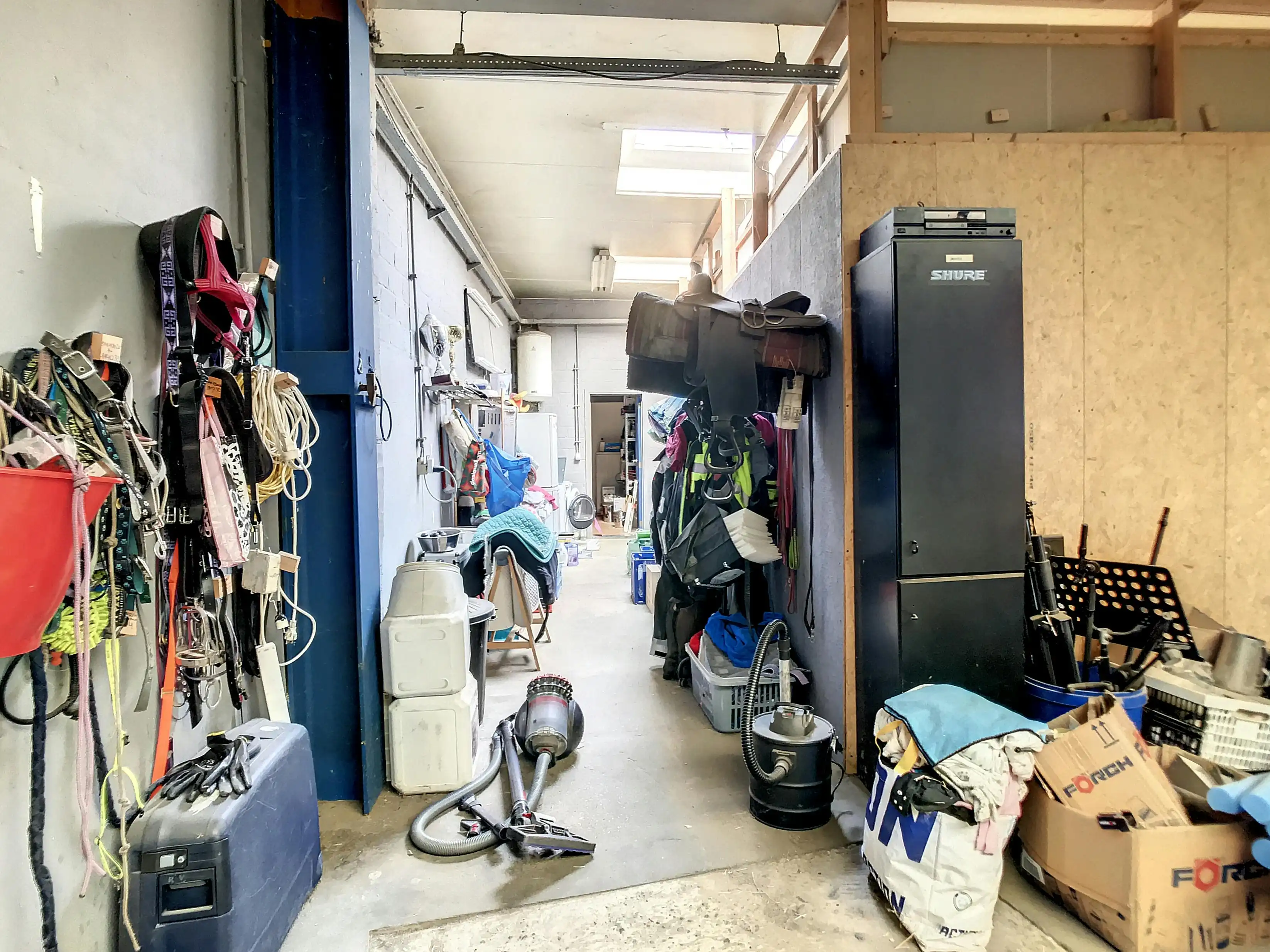 Ruime loods met wooneenheid in het centrum van Ruisbroek foto 18