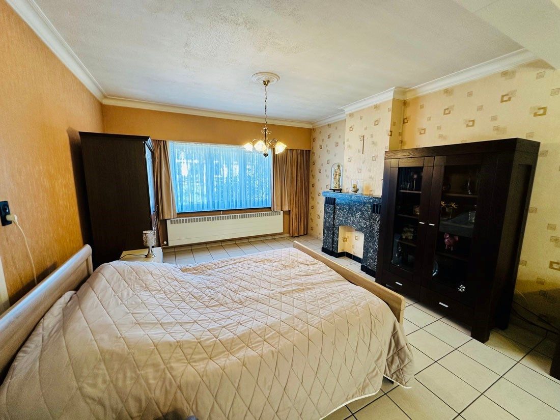 Karaktervolle woning net buiten de Grote Ring van Hasselt foto 4
