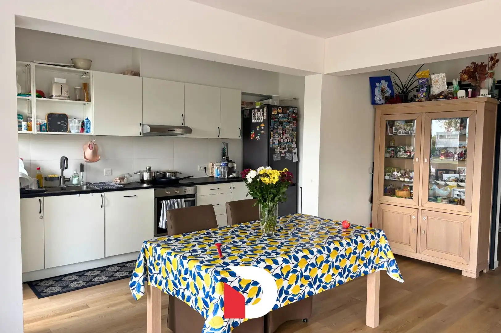 Lichtrijk appartement met 3 slaapkamers foto 2