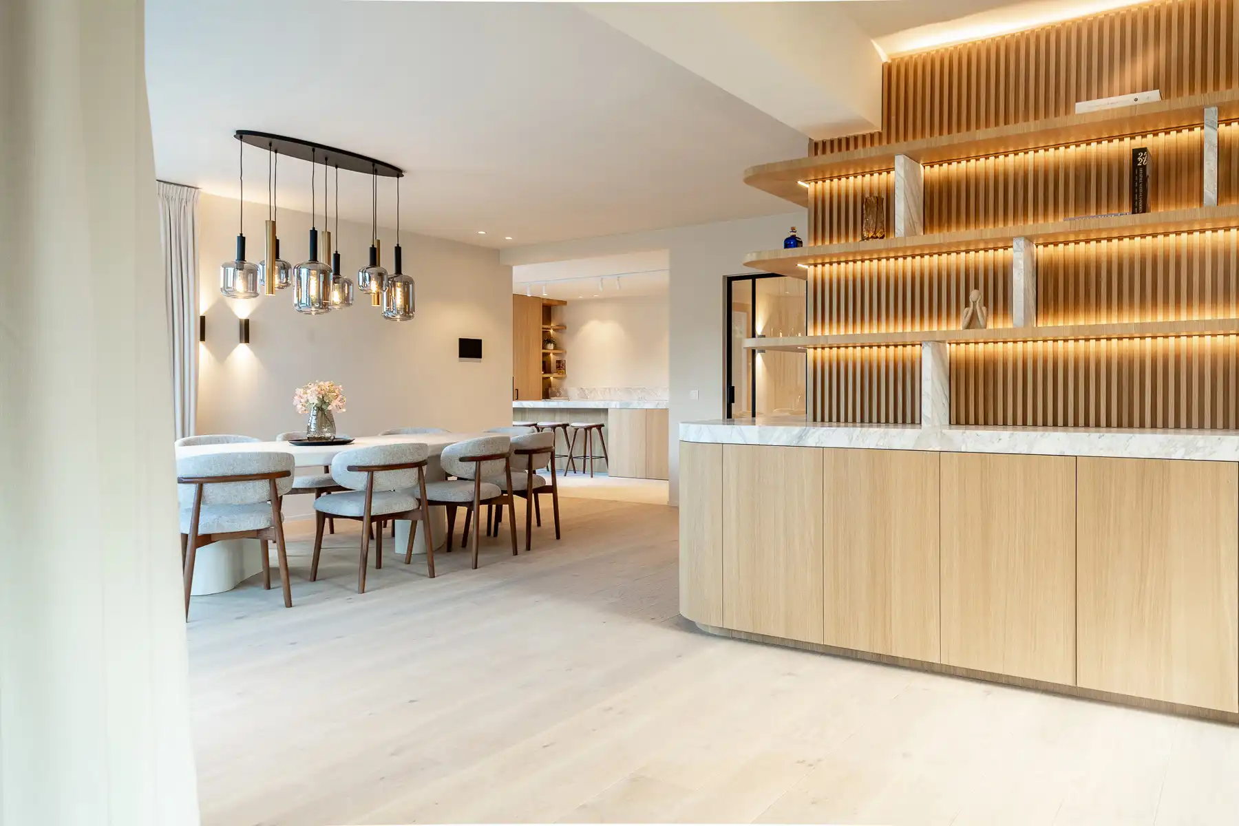 Smaakvol gerenoveerde alleenstaande woning foto 13