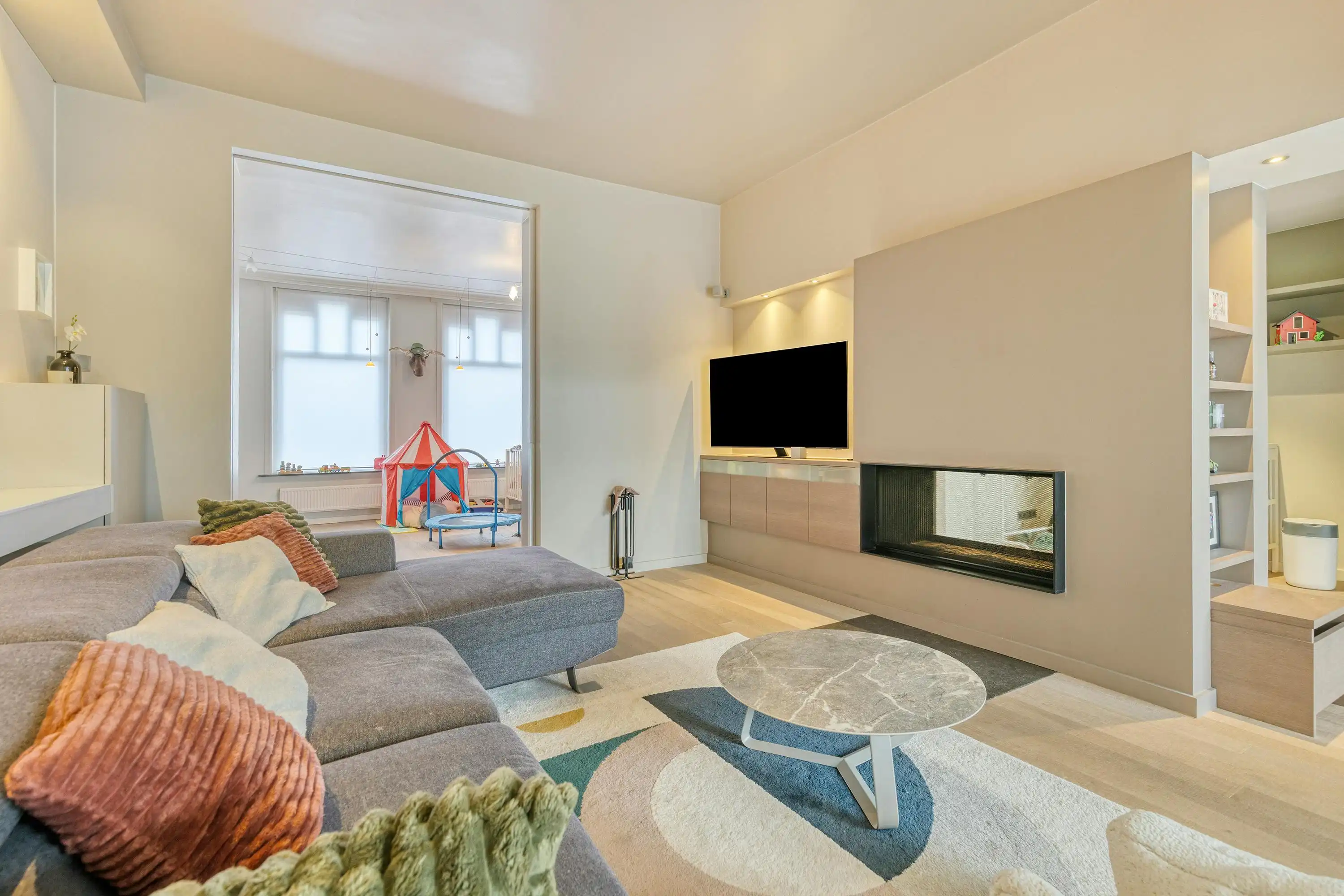 Gerenoveerde burgerwoning met 5 kamers te koop Beveren-Leie foto 7