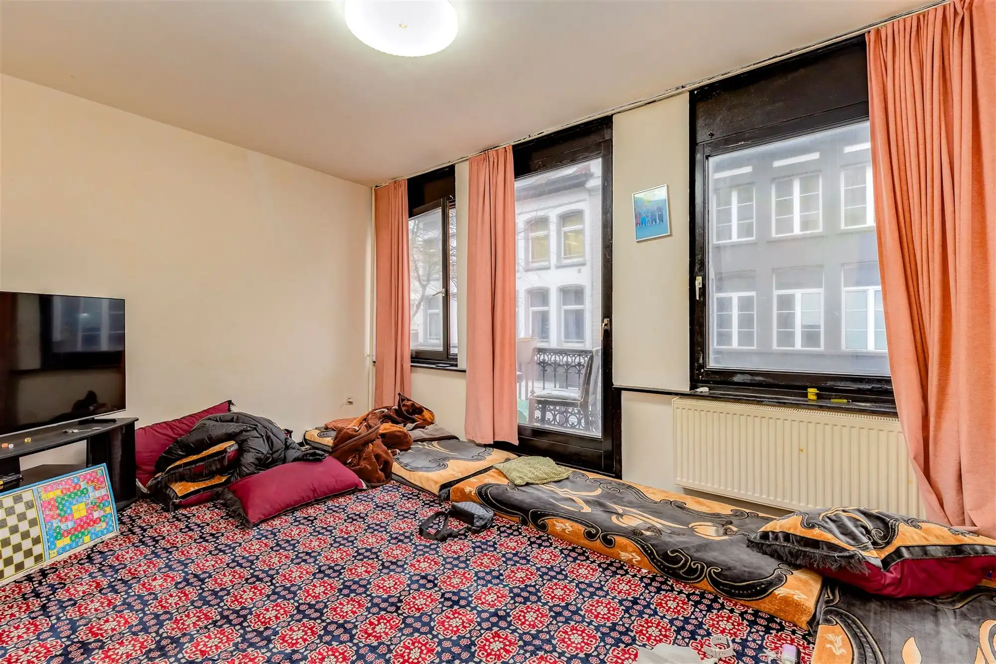 Hoekpand bestaande uit handelsglvl + 6 appartementen foto 18