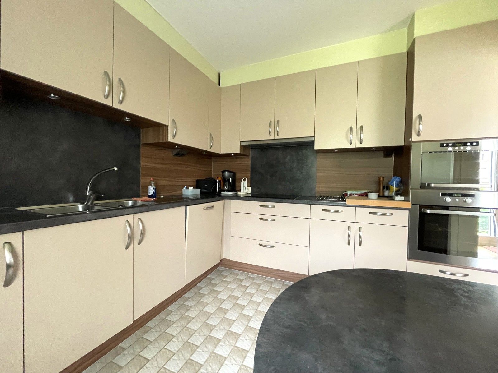 Ruim appartement (3 slpk) met goede indeling vlakbij Leuven foto 3