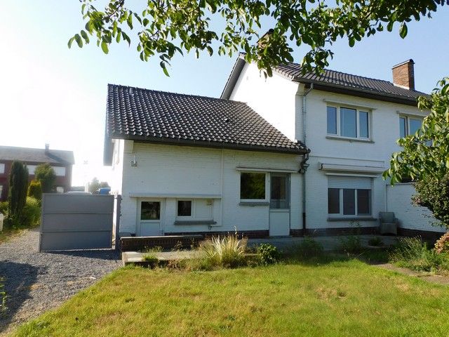 Goed gelegen gezinswoning met zonnige tuin foto 18