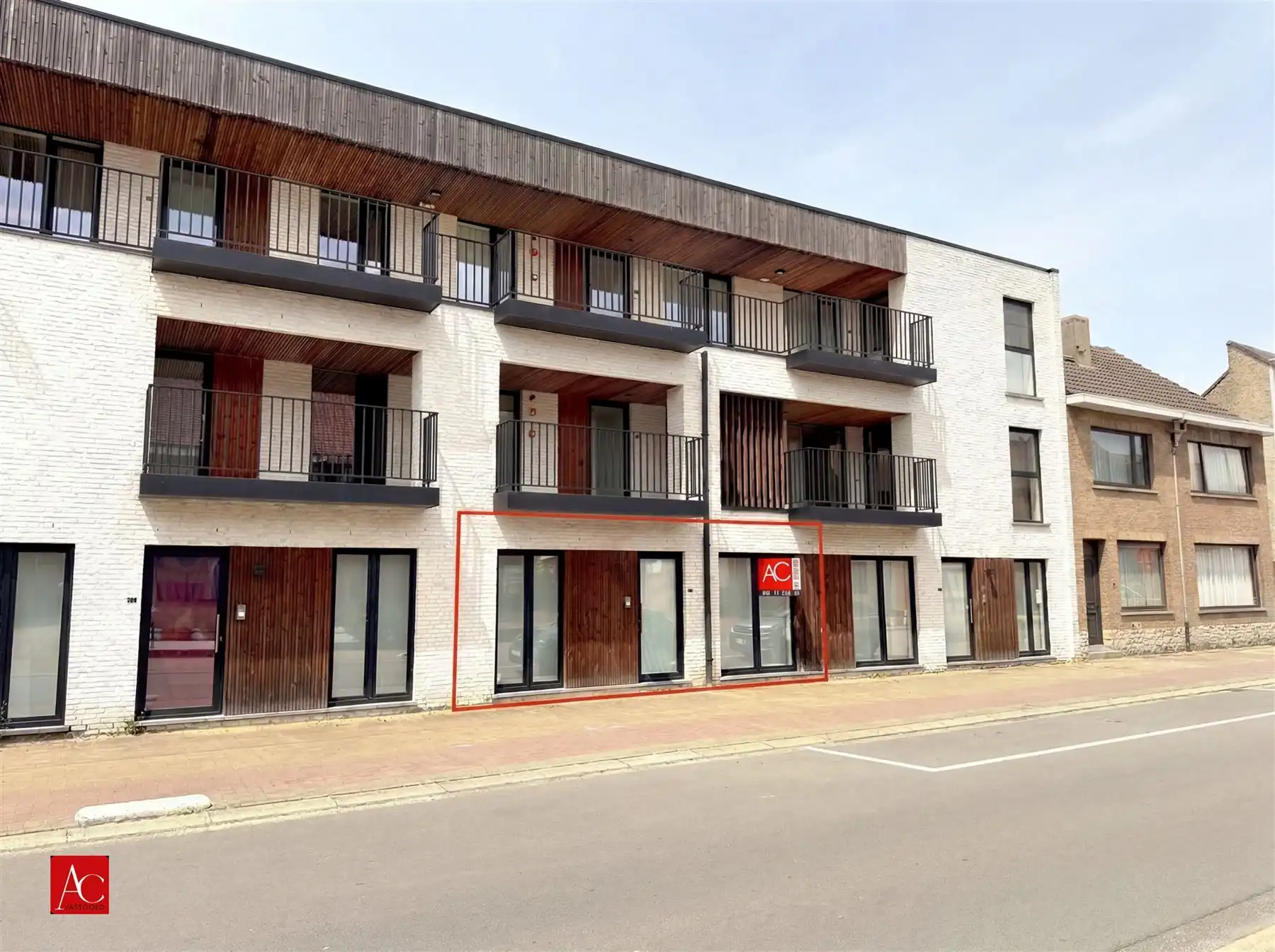 Gelijkvloers appartement met garage en 2 slaapkamers  foto 30
