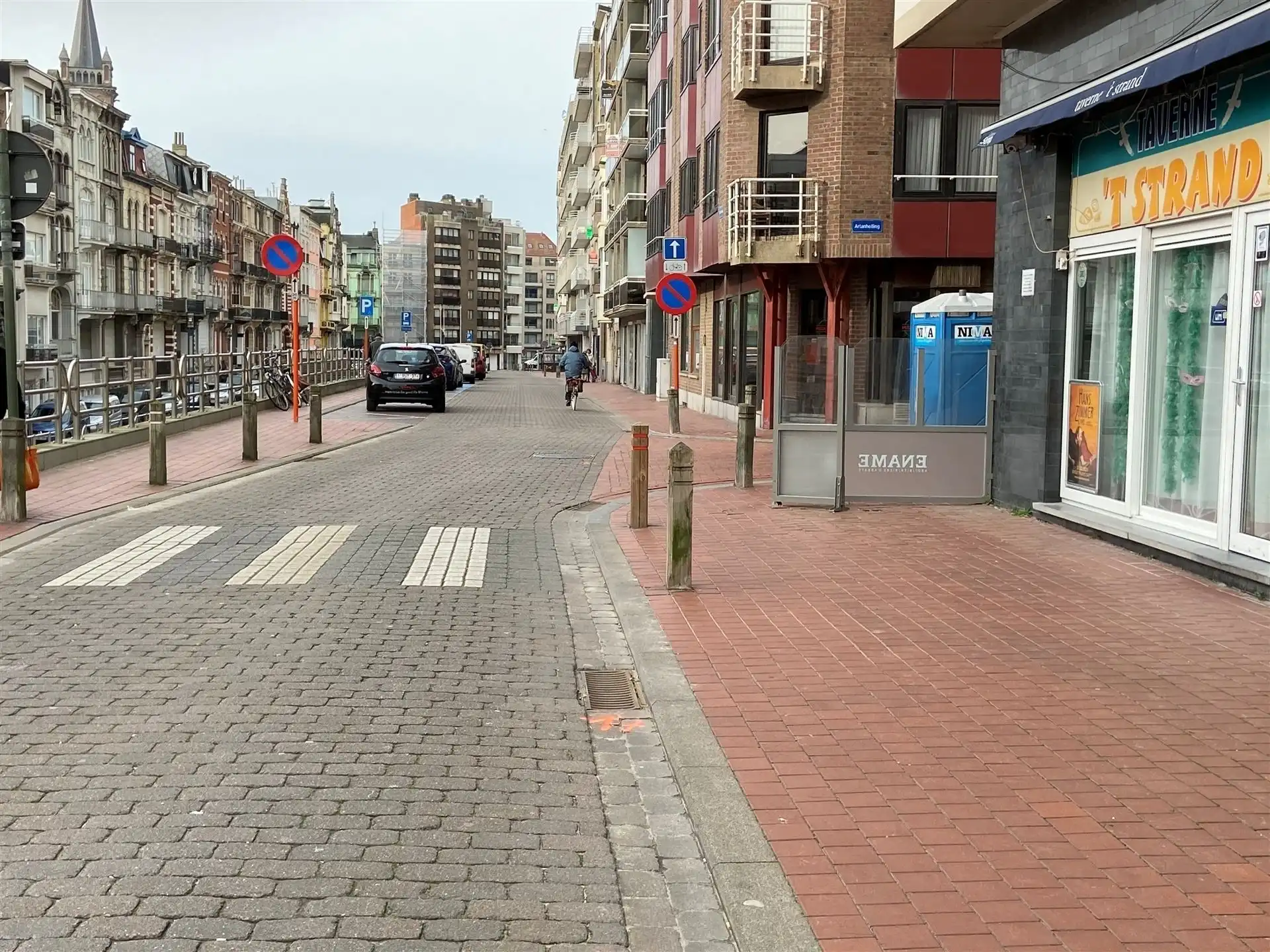 ZEEDIJK / CENTRALE LIGGING  foto 6