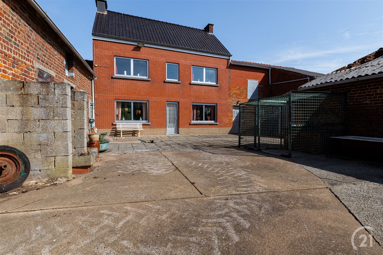 Te renoveren fermette met bijgebouwen en weide op 67are foto 27