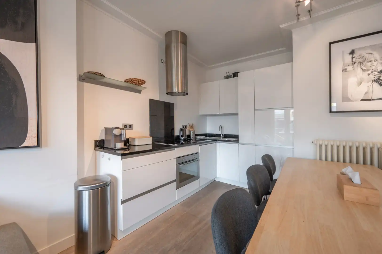 Lichtrijk appartement met zonnig terras en open zicht foto 8