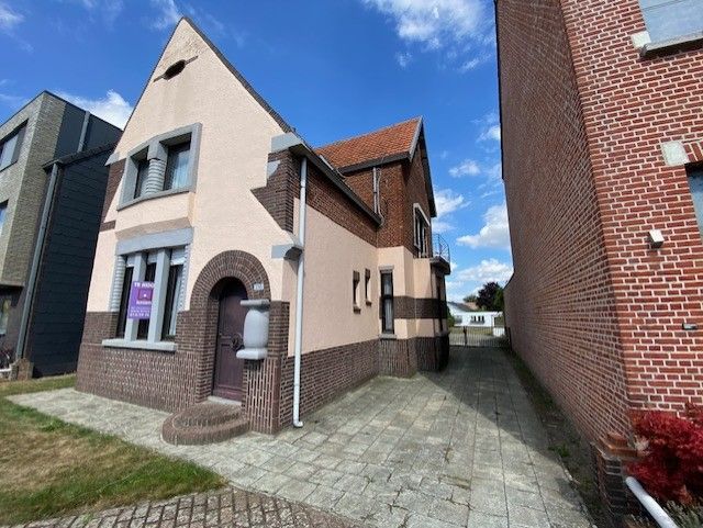 Te renoveren art deco woning met tuin op 900m² foto 33