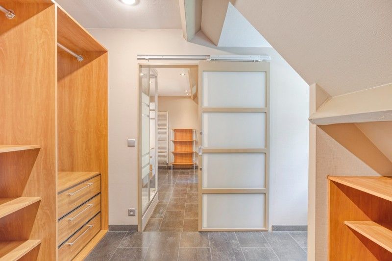 Landelijke woning met 3 slaapkamers en prachtige tuin TE KOOP in OOSTROZEBEKE! foto 27