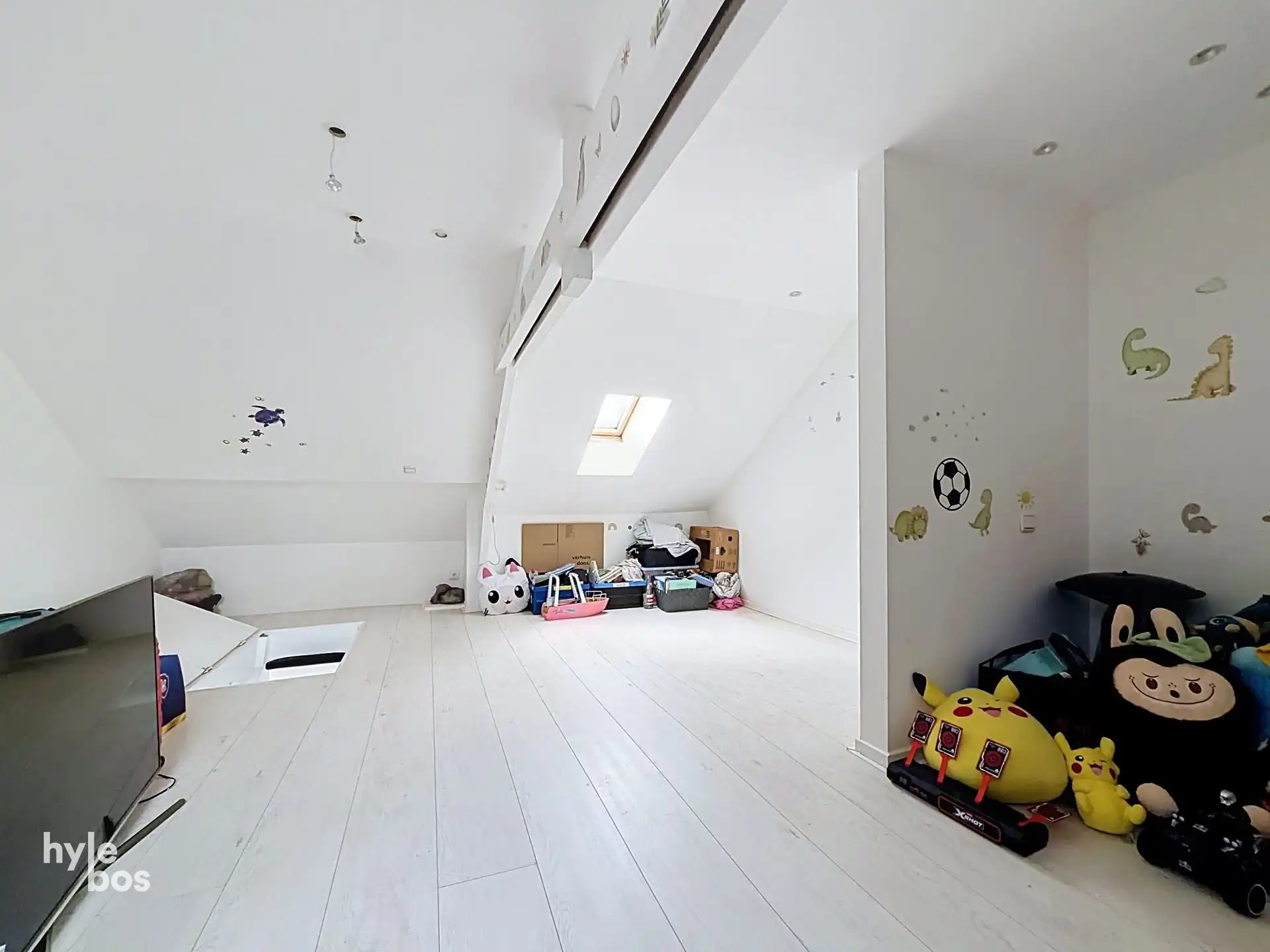 Goed gelegen instapklare woning met twee slaapkamers en mooie tuin foto 15