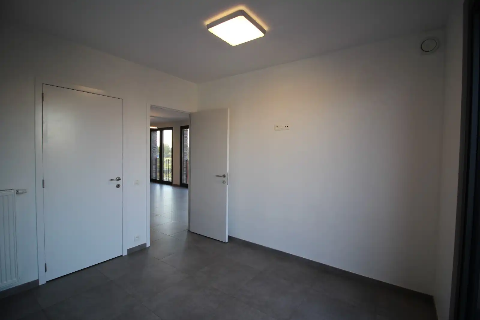 Instapklaar 1 slaapkamer appartement met zicht op de Leie foto 5