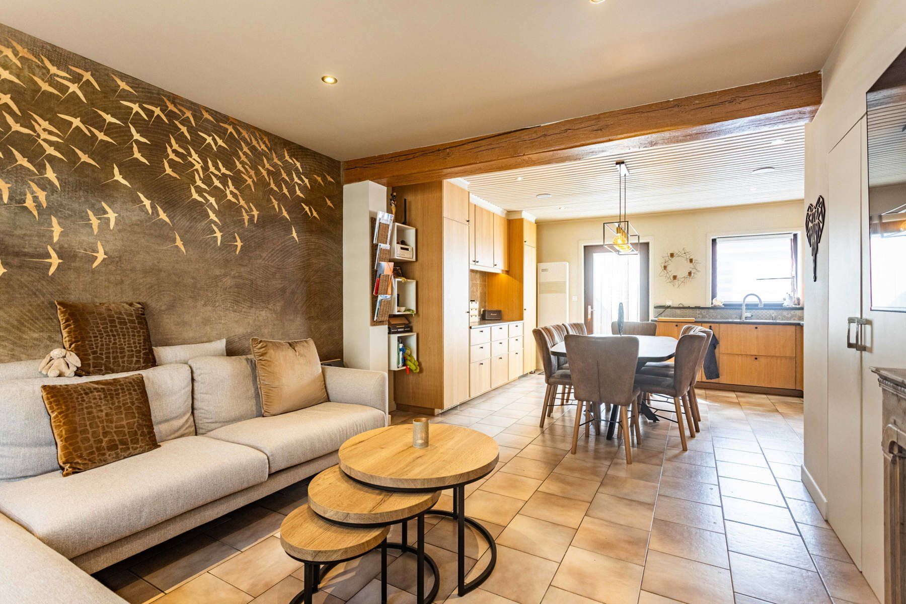 Top gerenoveerde woning met energielabel A! foto 2