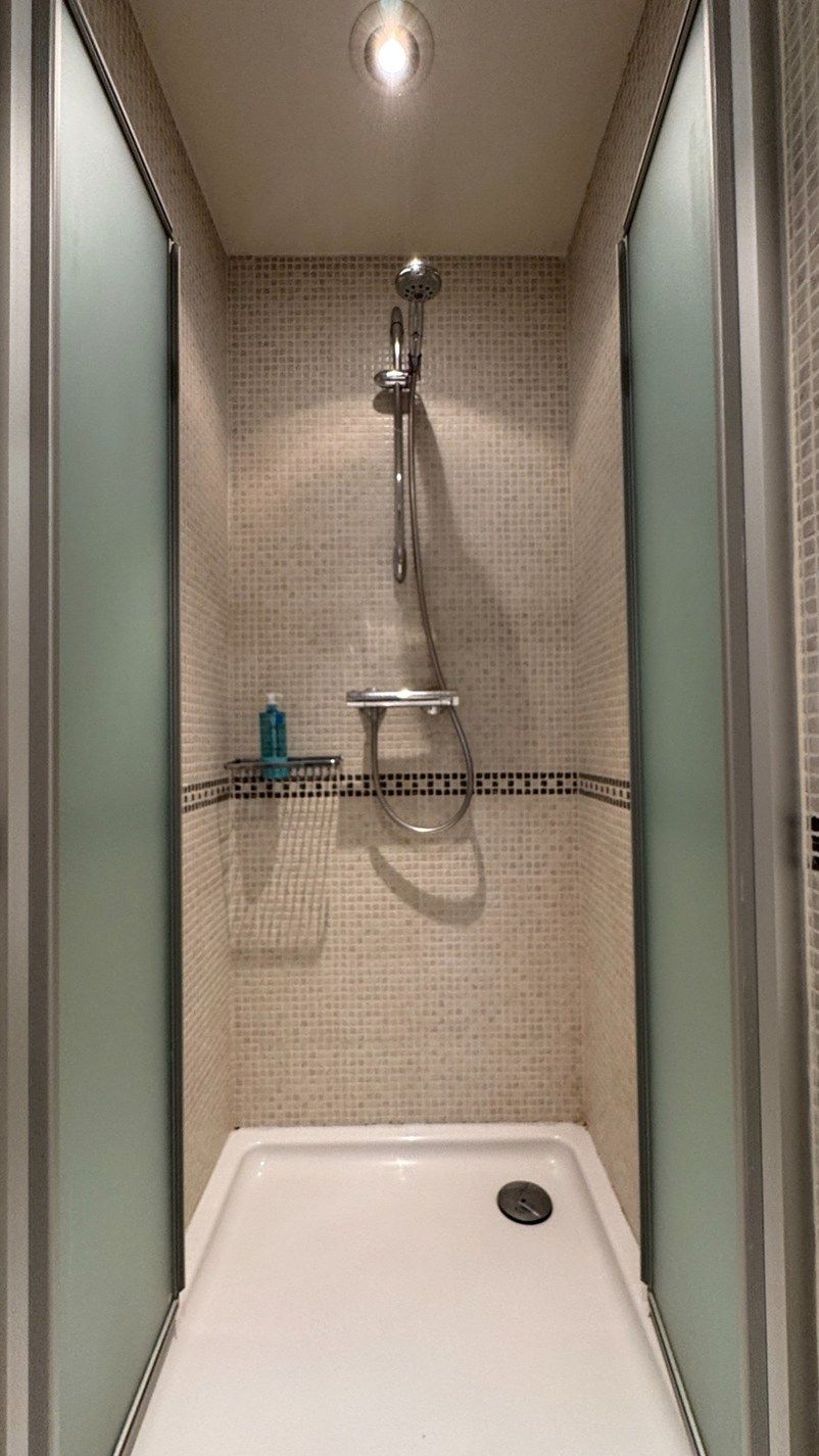 Kantoorruimte met stockageruimte te huur vlakbij klaverblad in Gent foto 18