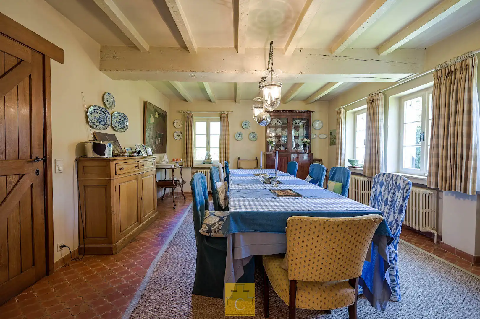 ‘La Cassine’, karaktervilla in Knokse stijl op 2025 m2 in Tillegembos foto 9