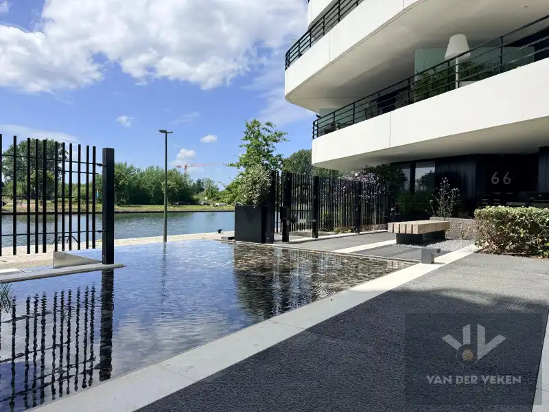 Luxueus 2-slpk app met 2 badkamers "ZUIDZICHT" foto {{pictureIndex}}