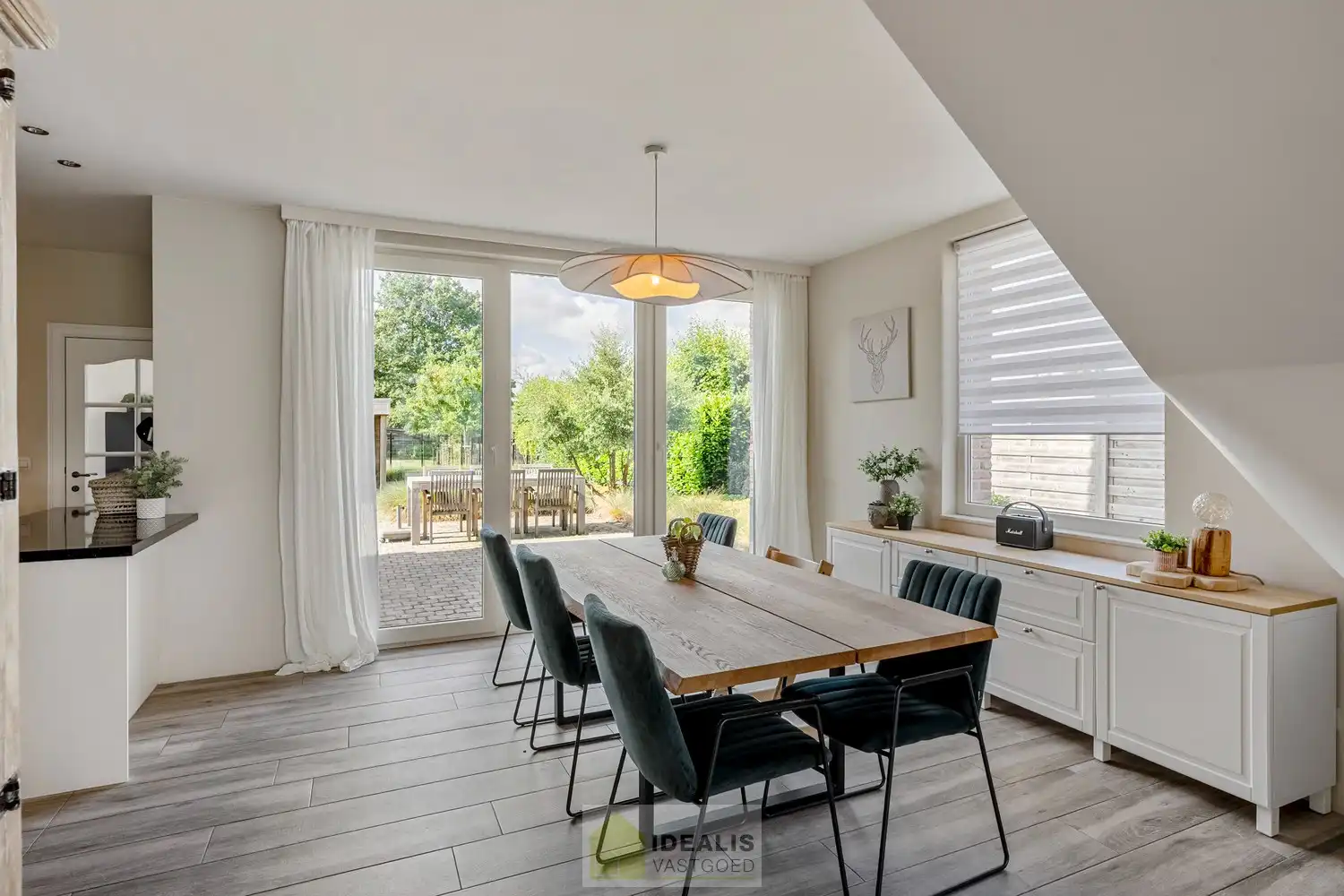 IDEALIS VASTGOED - Prachtige stijlvolle woning met 2 tot 3 slaapkamers op gegeerde locatie! foto 9