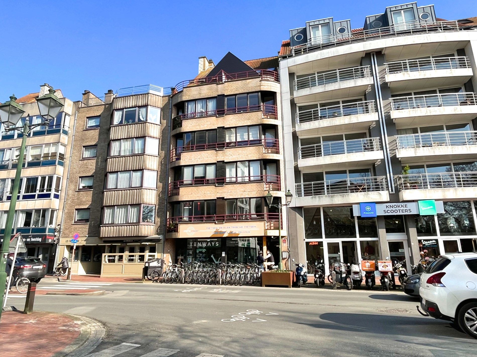 Ruim appartement met één slaapkamer te Knokke Centrum foto 9