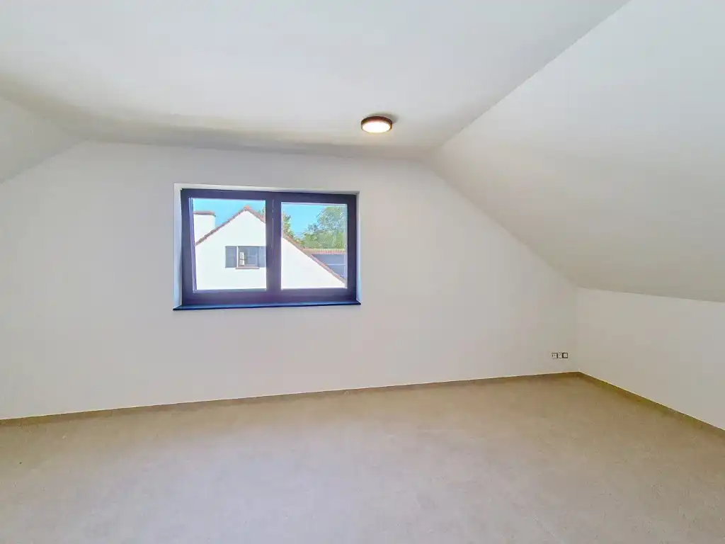 Nieuwbouwwoning met 3 slpk en polyvalente ruimte foto 20