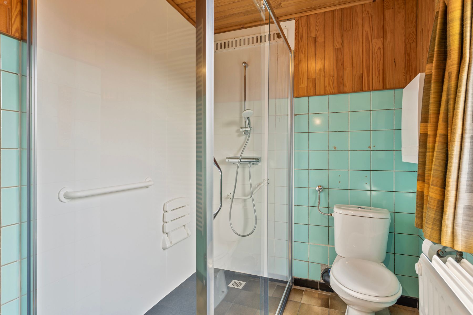 Villa met 4 slpk, tuin, garage en uitbreidingsmogelijkheden! foto 16