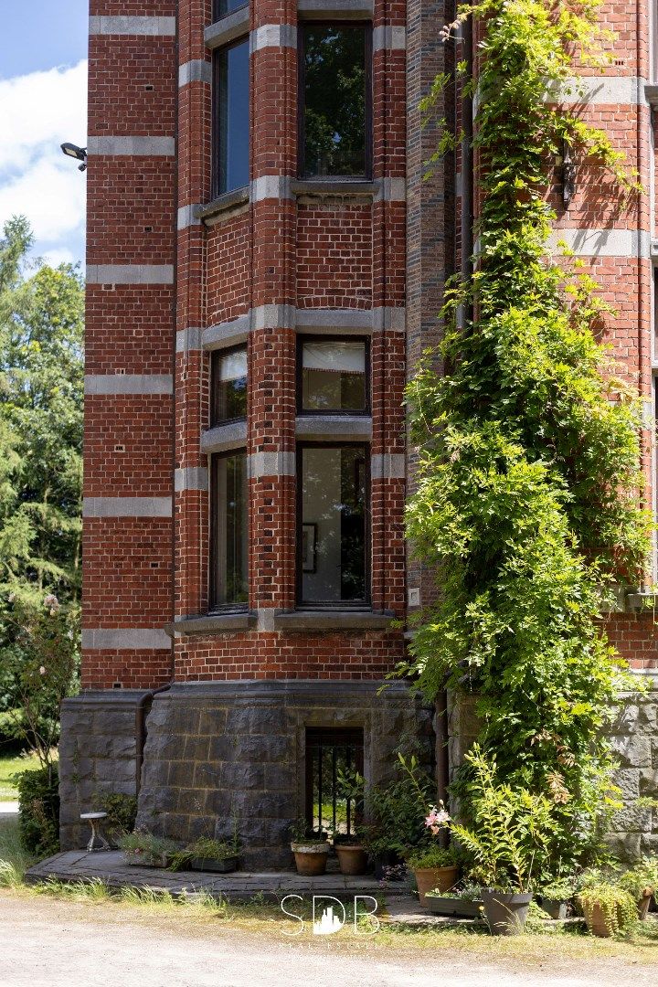 Prachtig kasteel met omringend park, weilanden en stalgebouw op circa 5hectare foto 38