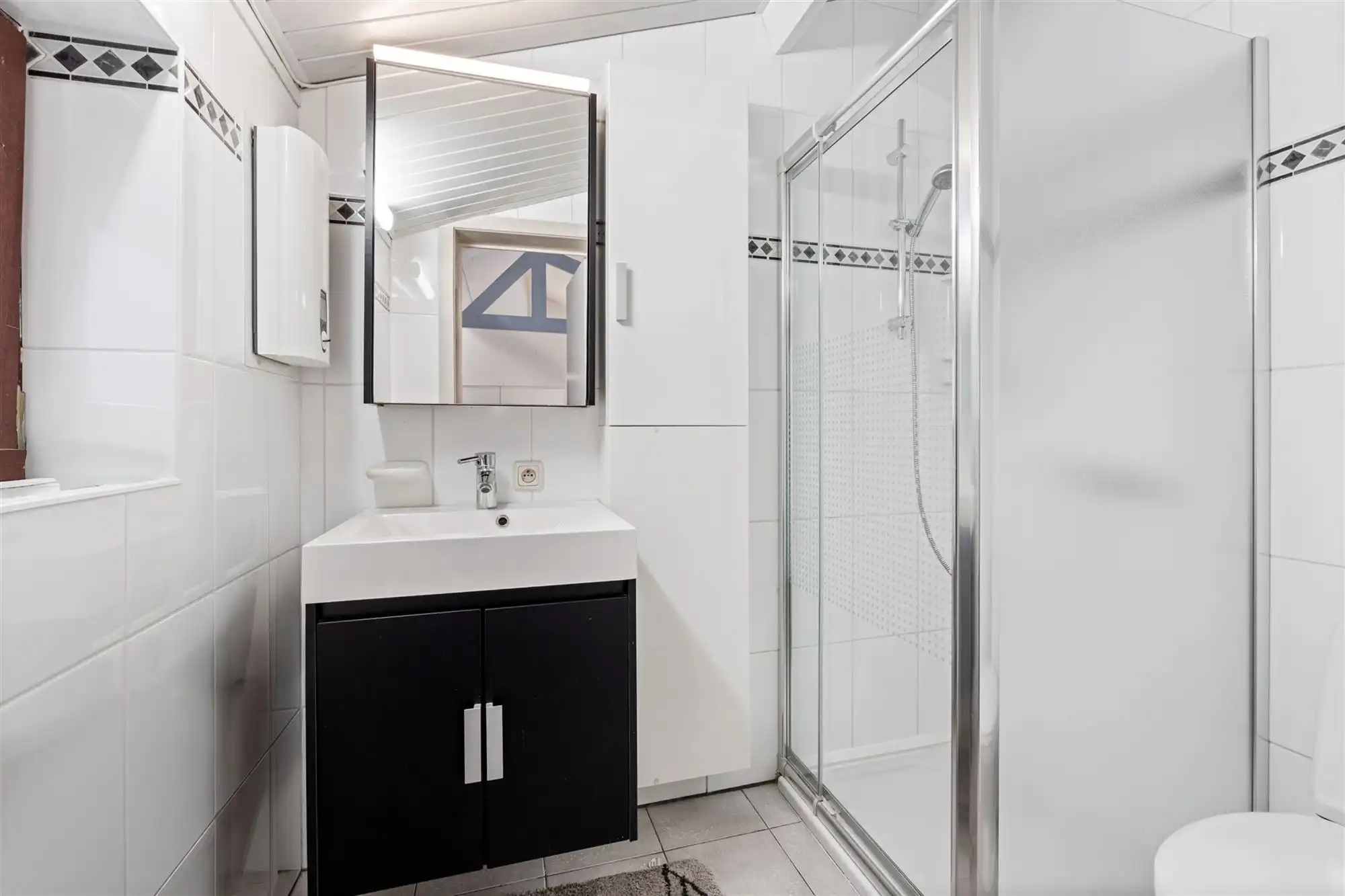 Charmante vakantiewoning met parking! foto 13