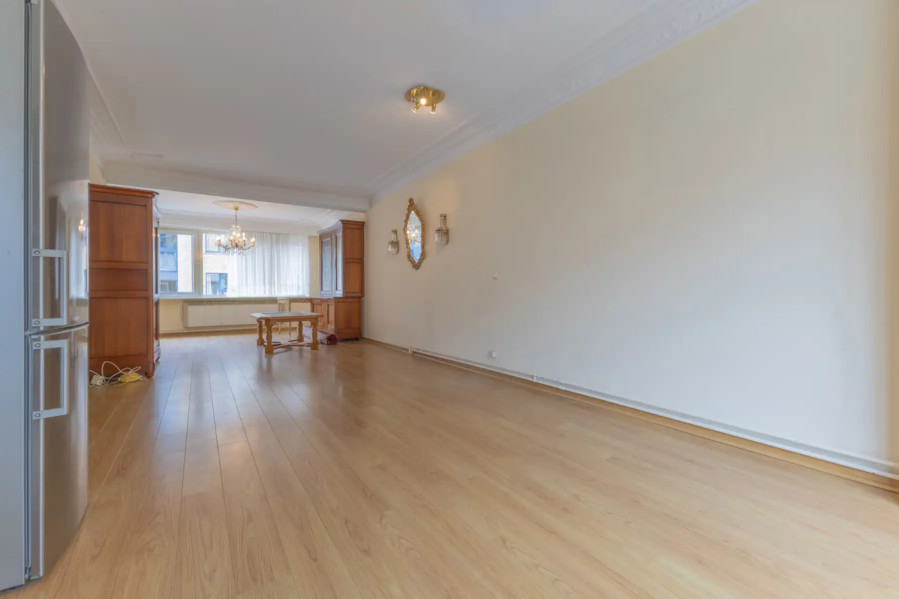 Zeer ruime woning met 5 slaapkamers, garage en tuin foto 7
