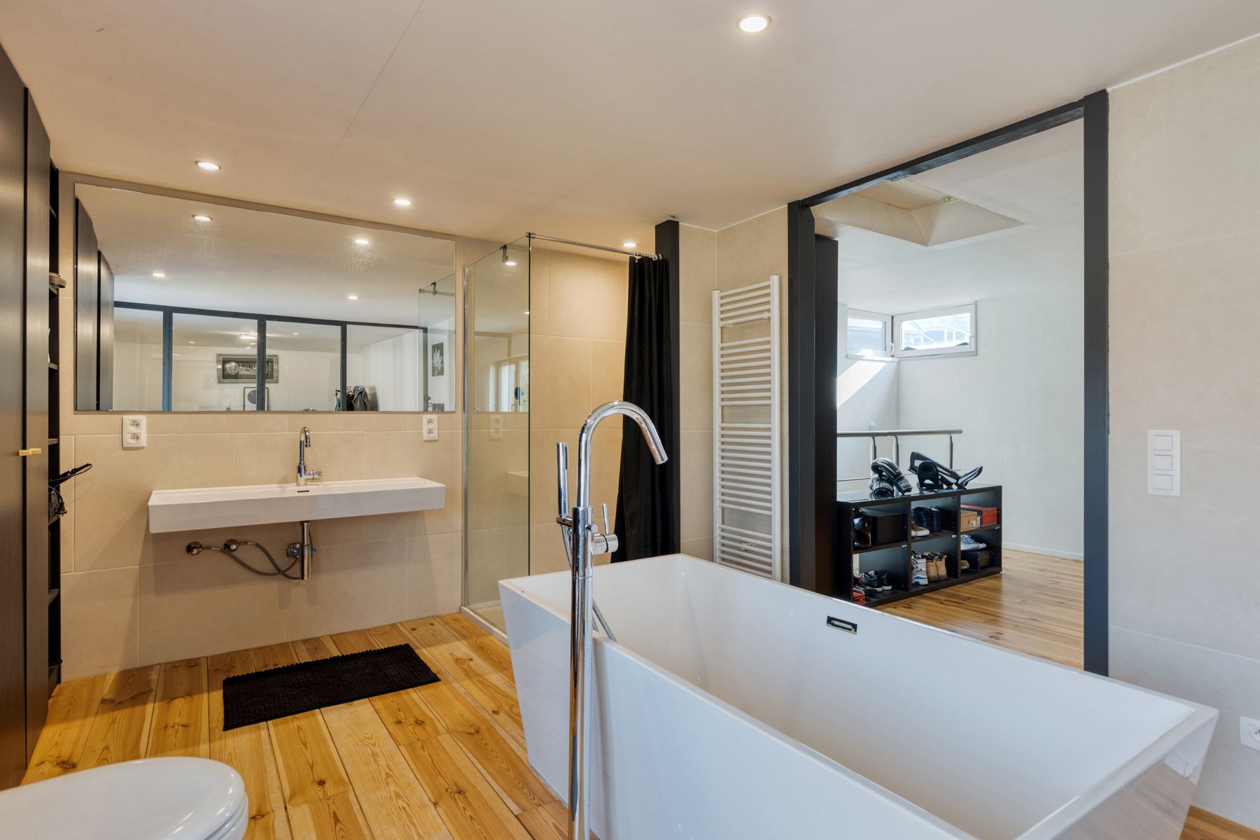 Instapklare woning met 1 slaapkamer, tuin en garage! foto 14