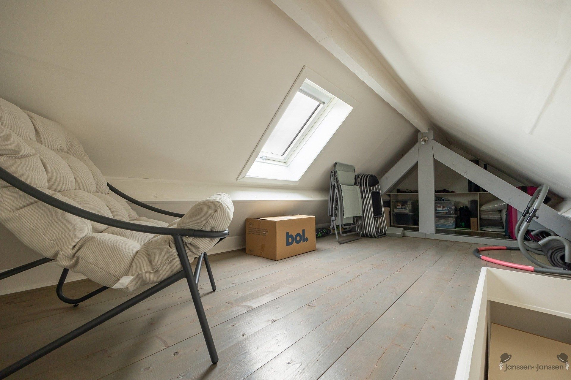 Modern, stijlvol dakappartement met riant terras en panoramisch uitzicht foto 16