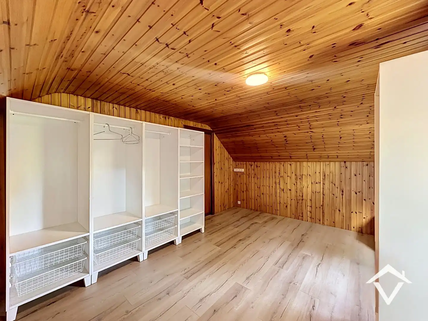 Zeer ruime en instapklare woning met veel mogelijkheden te Eernegem foto 25