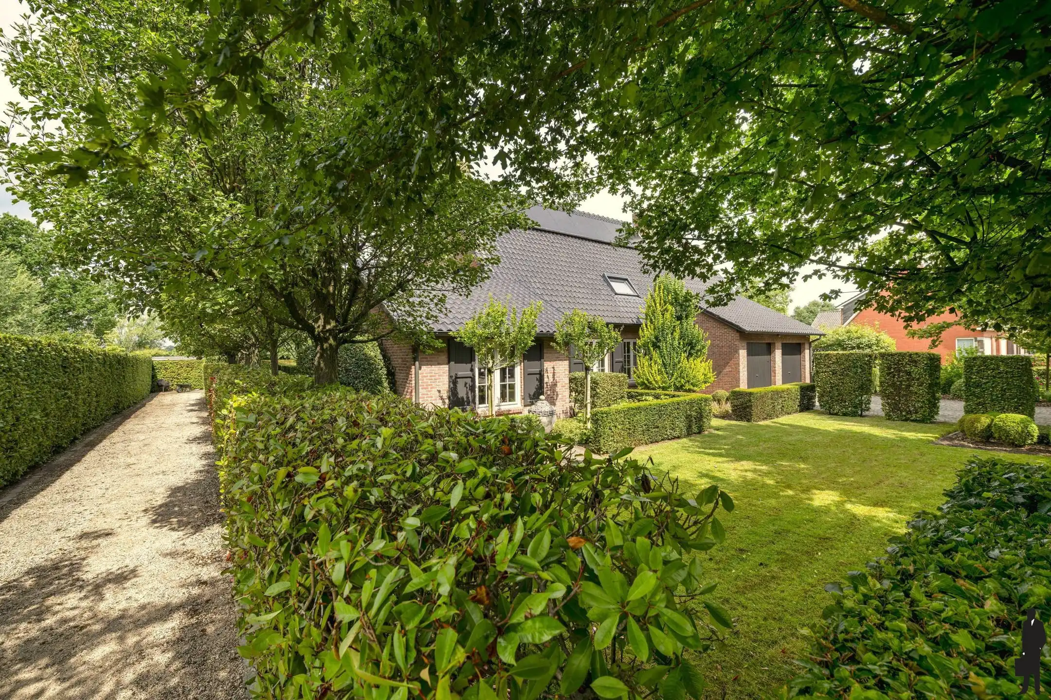 Rustig gelegen villa met 5 slaapkamers, sauna en bijgebouw foto 44