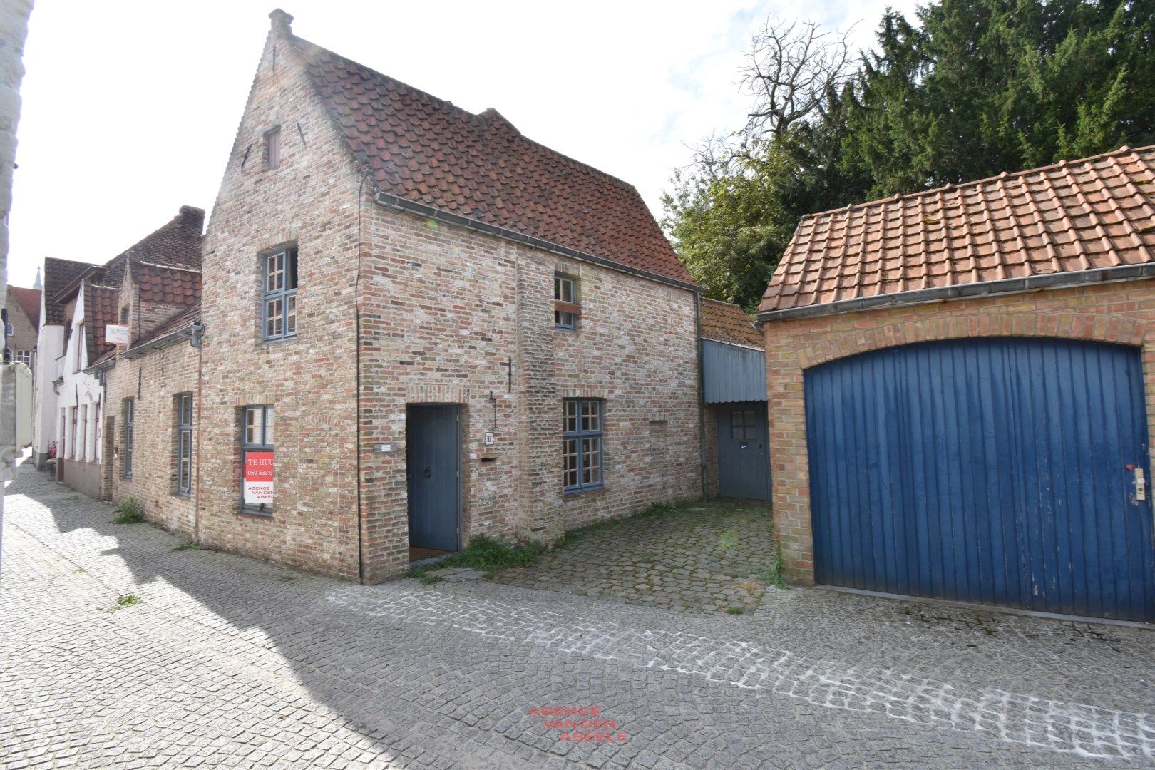 Charmante woning met 2 slaapkamers en garage  foto 1