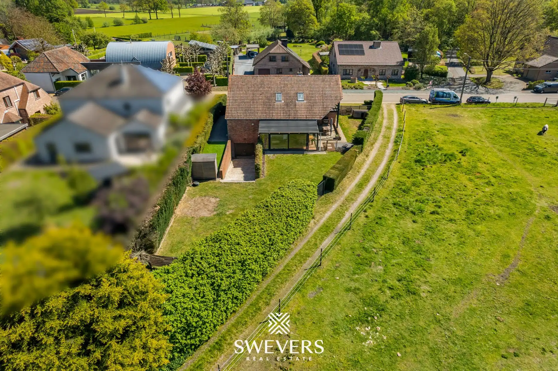Rustige gezinswoning met studio en groene omgeving in Oostham foto 37