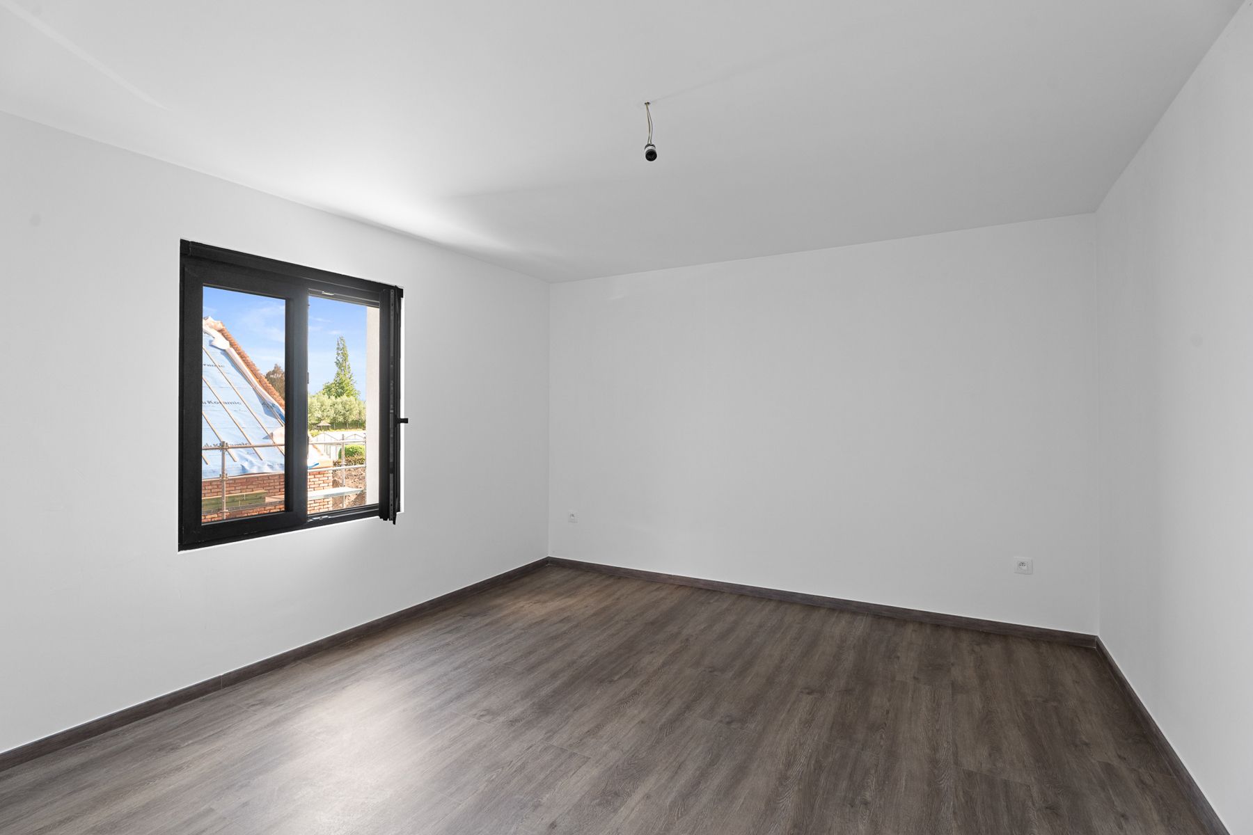 Modern comfort in een tijdloze halfopen bebouwing foto 14