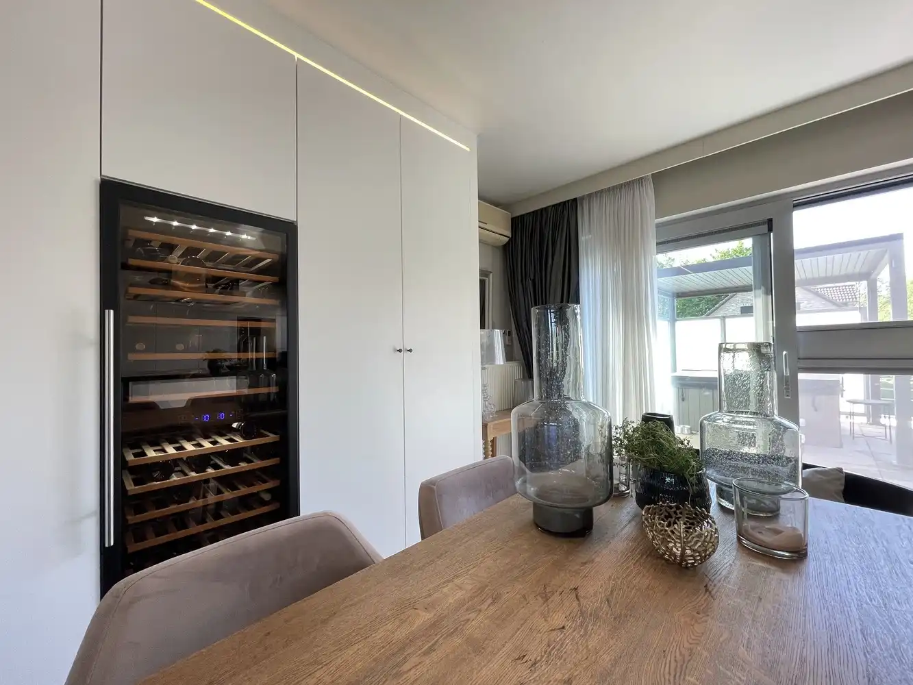 Halfopen bebouwing bestaande uit polyvalent gelijkvloers met woonst foto 12