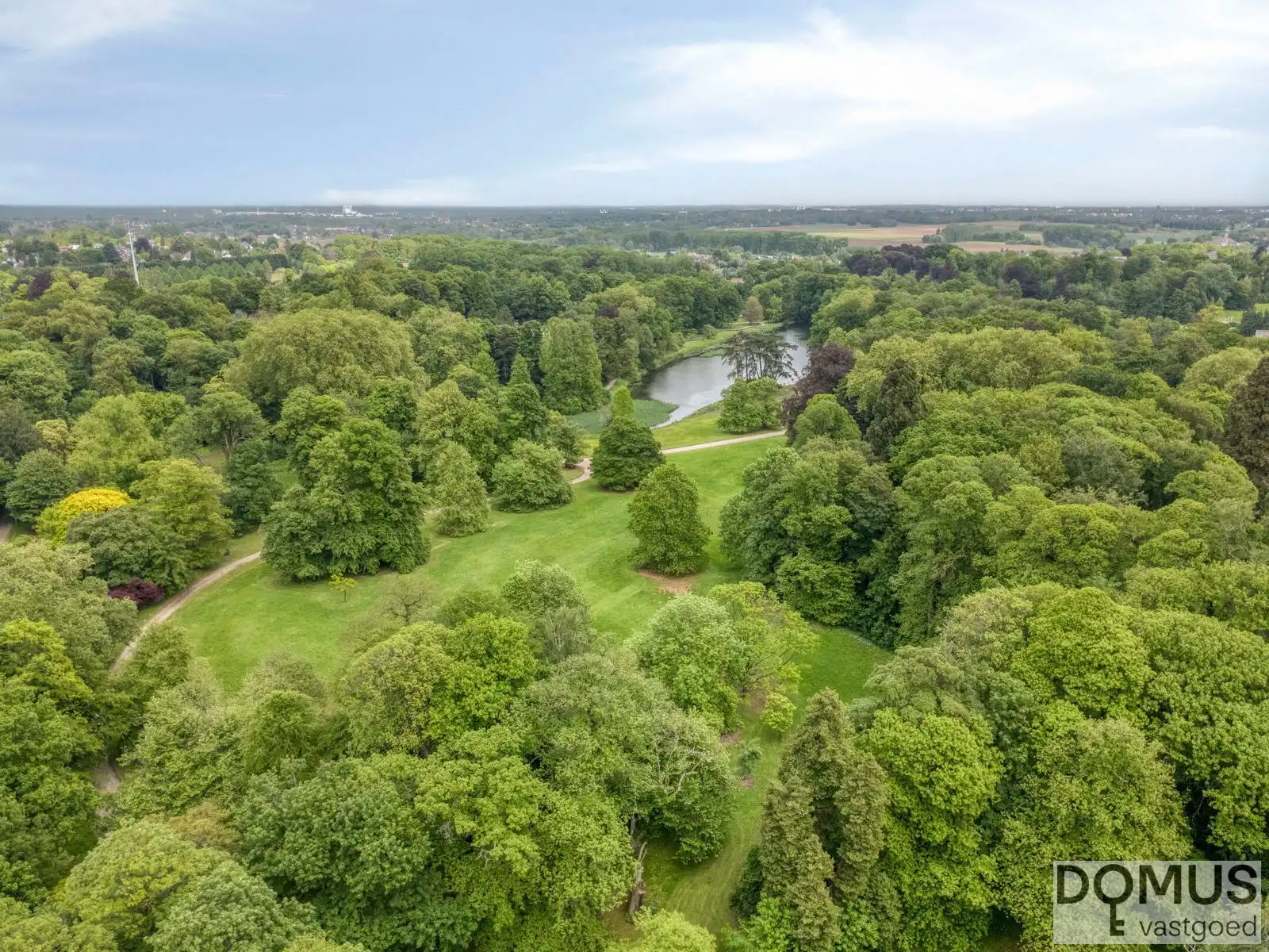 Charmante open bebouwing op toplocatie foto 19