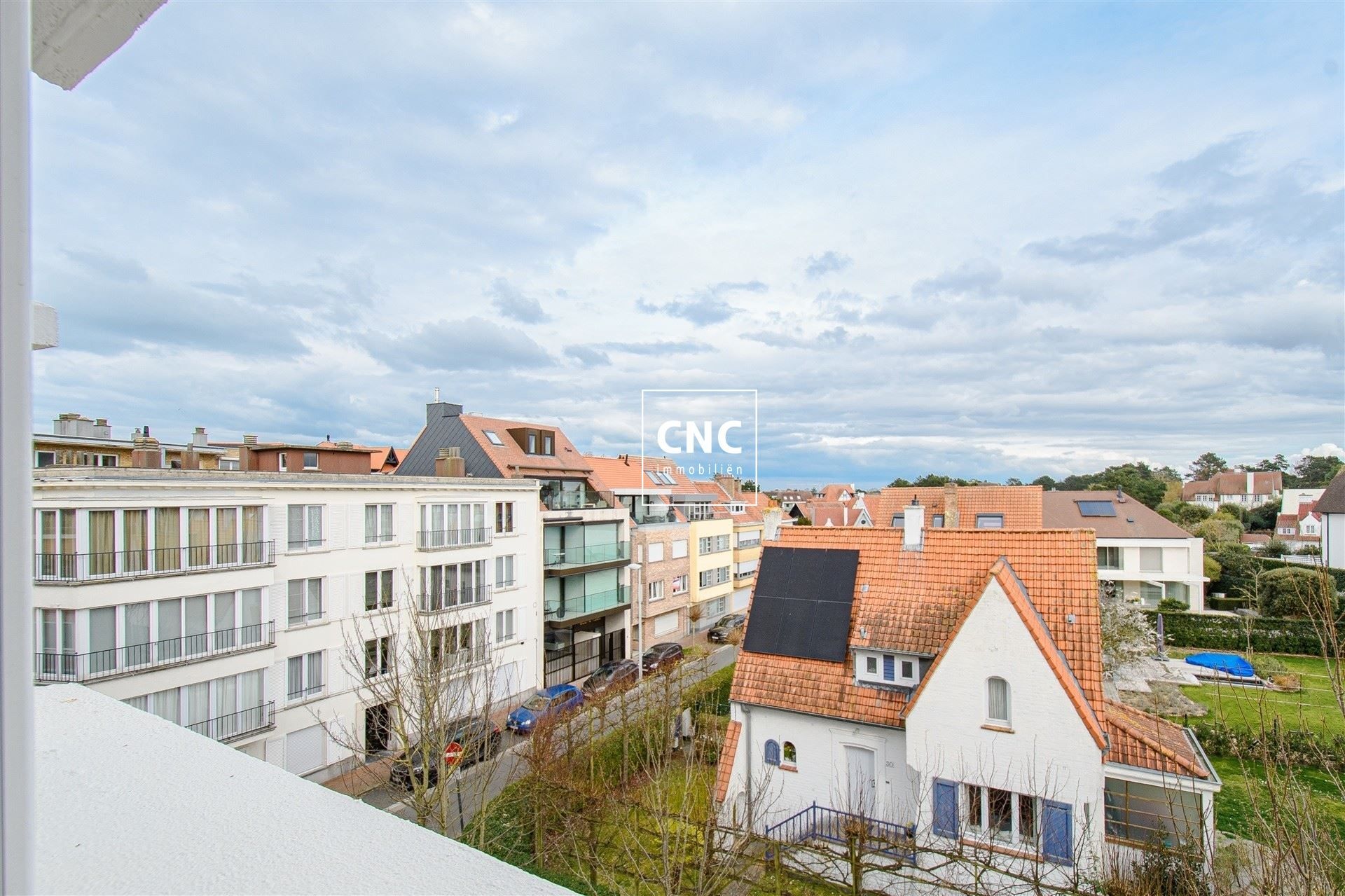 Ruim & lichtrijk appartement met zonnig terras op toplocatie foto 11